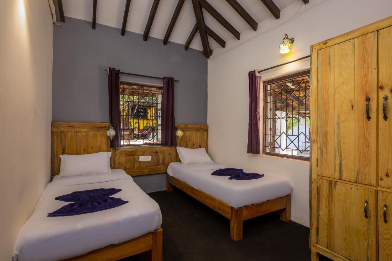 The Funky Monkey Hostel 安君纳 外观 照片